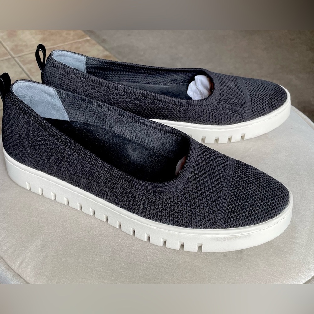 VIONIC Flex Knit Slip-Ons - Uptown Skimmer Knit size 9